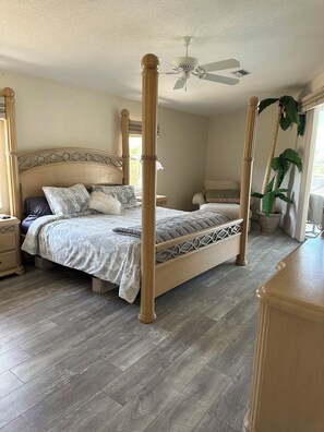 3 Schlafzimmer, Bügeleisen/Bügelbrett, kostenloses WLAN, Bettwäsche