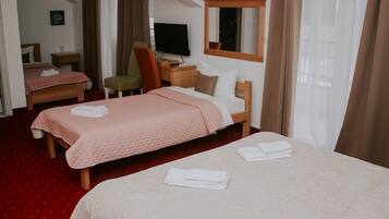 Minibar, in-room safe, desk, soundproofing