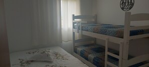 1 bedroom, free WiFi, bed sheets