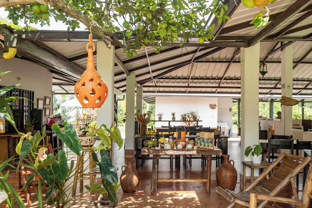 HOTEL CAMPESTRE EL TRIUNFO