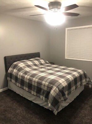3 Schlafzimmer, Bügeleisen/Bügelbrett, WLAN, Bettwäsche