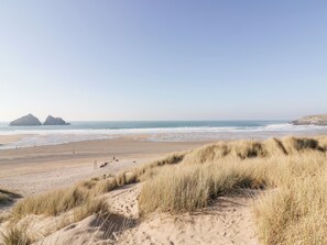 Beach nearby - Chynoweth House (Newquay)