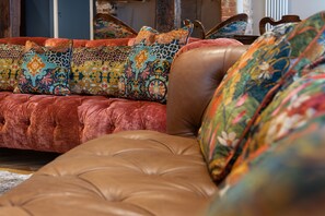 Interior - Crippens, Truly Scrumptious, Historic, Wood Fire,Parking, EV, Extremely Central (Canterbury)