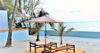 Zanzibar Beach House- West