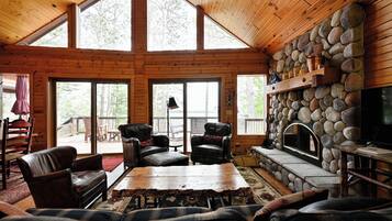 Cabin, Multiple Beds, Kitchen | Living area | 42-inch flat-screen TV with cable channels, TV