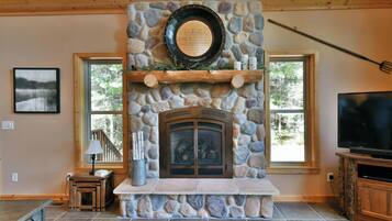 Cabin, Multiple Beds, Fireplace | Interior