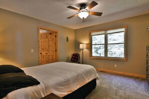 Cabin, Multiple Beds, Fireplace | 4 bedrooms, individually decorated, individually furnished, free WiFi - Lost Dutchman (Hayward)