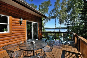 Outdoor dining - Lost Dutchman (Hayward)