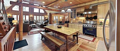 Cabin, Multiple Beds, Balcony | Private kitchen