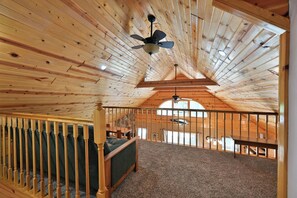 Interior - The Loft at Blueberry Lake (Couderay)