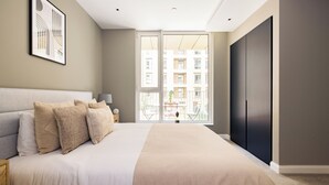 Apartment | 2 bedrooms, hypo-allergenic bedding, iron/ironing board, free WiFi - The Kennington Flats (London)