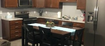 Lovely 3-bedroom Condo with electric fireplace