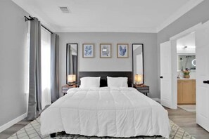 5 habitaciones, escritorio, tabla de planchar con plancha y wifi gratis