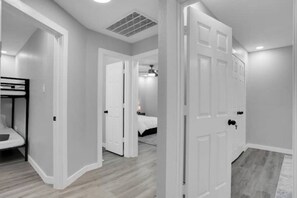 5 bedrooms, desk, iron/ironing board, free WiFi