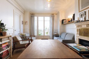 Interior - Appartement central, spacieux et familial pour 4 (Paris)
