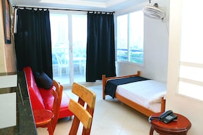 Apartment | 1 bedroom, free WiFi - Apartment 1c11 Near The Sea With Pool (Cartagena)