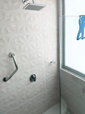 Apartment | Bathroom