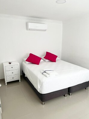 Apartment | 2 bedrooms, free WiFi, bed sheets - Apartment 20tc Views To The Sea With Swimming Pool (Cartagena)
