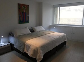 3 bedrooms, free WiFi - Lovely 3-bed Apartment in Cartagena de Indias (Cartagena)