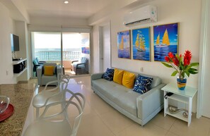 Leilighet | Oppholdsområde | TV