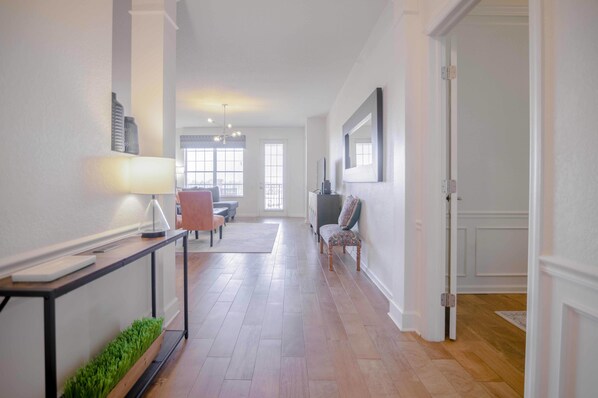 Smart TV, video games