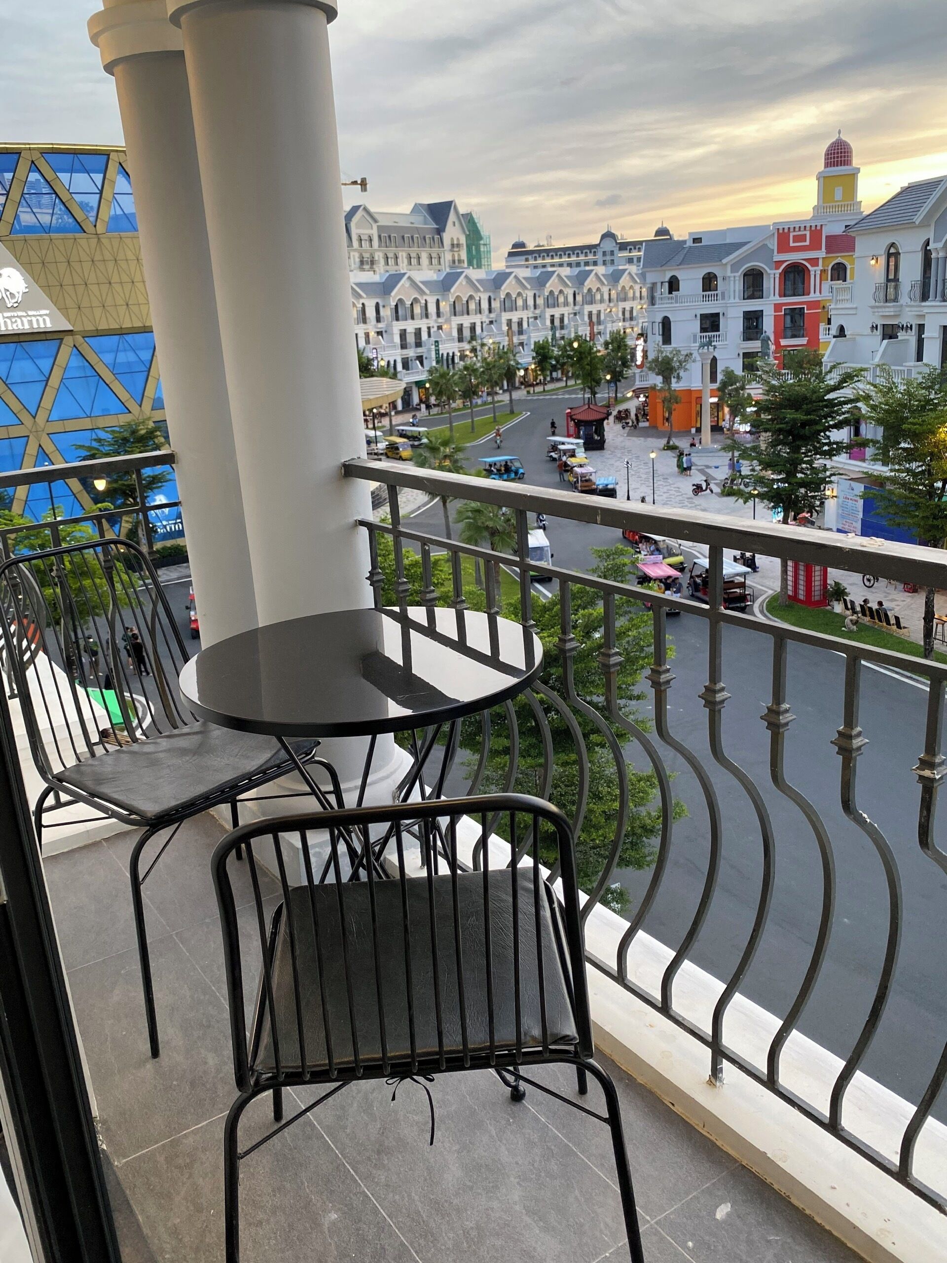 Photo - La Maison De Dino Grandworld