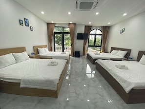 Basic Quadruple Room, Multiple Beds, City View - La Maison De Dino (Phu Quoc)