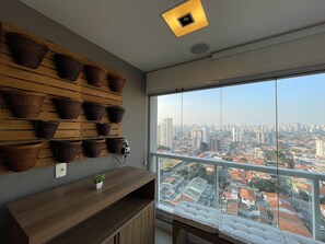 Studio | Balcony view - Code Berrini 153 A (São Paulo)