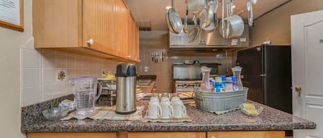 Fridge, microwave, coffee/tea maker