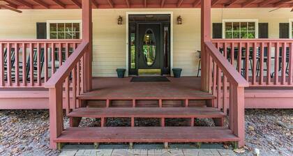 Entire Boutique Hotel walking distance to river