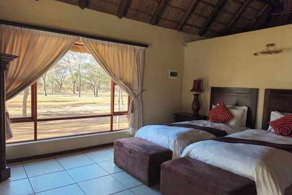 Luksus-dobbelt- eller tomannsrom | 1 soverom, sengetøy av topp kvalitet og senger med overmadrass