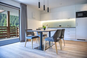 Dining - 193B Apartments Chalet Silva (Selva di Val Gardena)