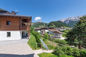 Exterior - 193B Apartments Chalet Silva (Selva di Val Gardena)