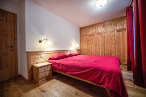 2 habitaciones, wifi gratis y ropa de cama 