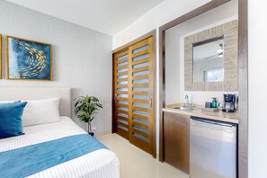 Internet, bed sheets