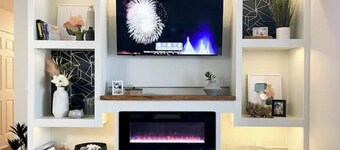 Stylish 3B/2Ba Condo-Sleeps 6. Close to Florence Center, Shopping & Airport.