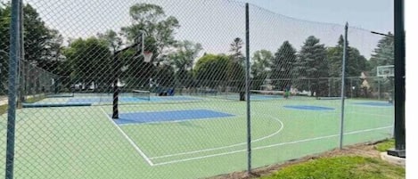 Sport court