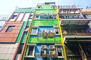 Facciata della struttura