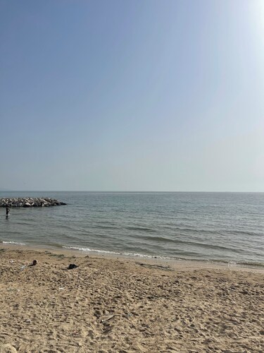 Cosy furnished apartment near beach