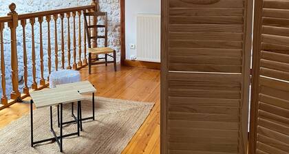 Maison sur Propriété Viticole, Avec Piscine Chauffée