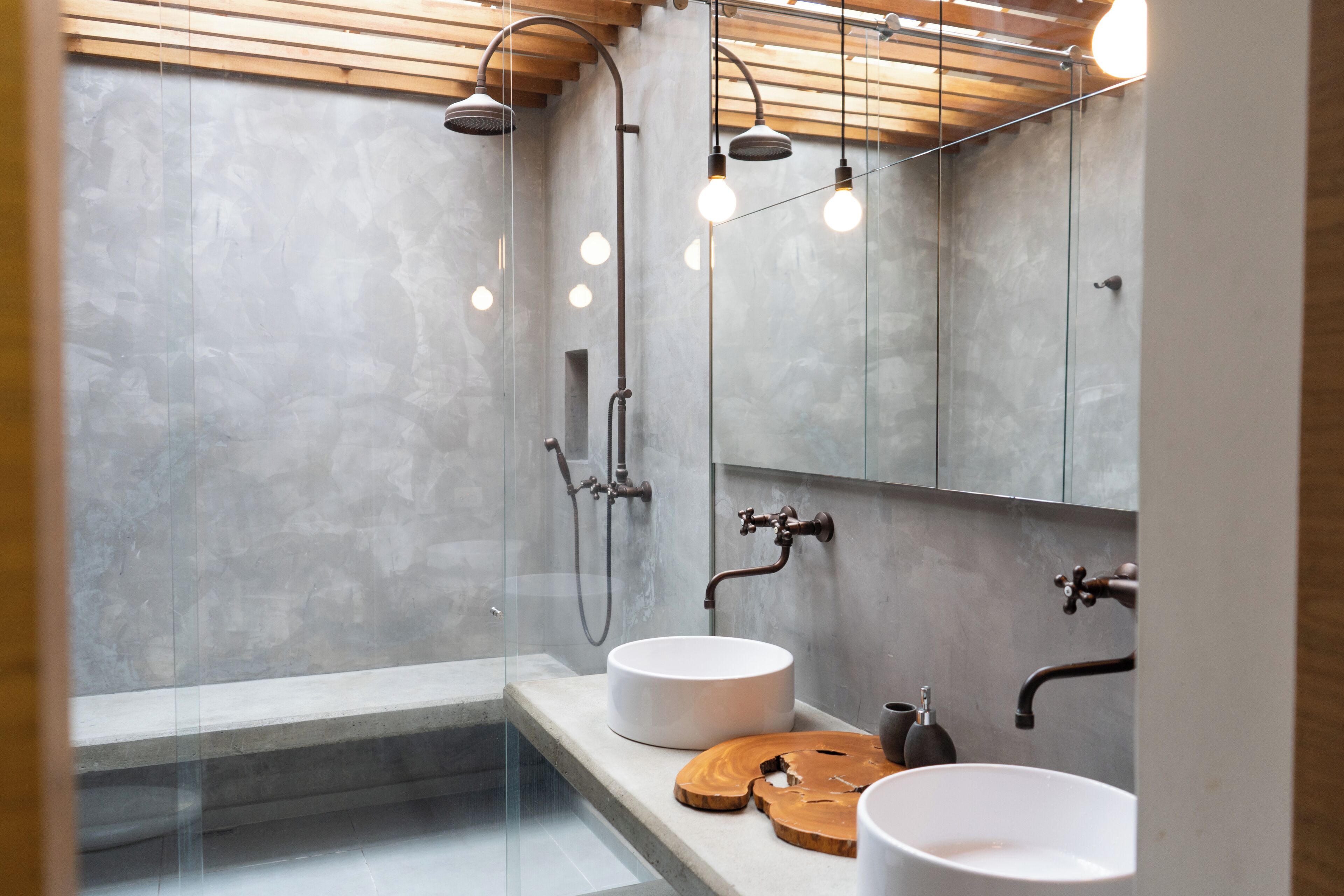 Shower, towels, soap, toilet paper