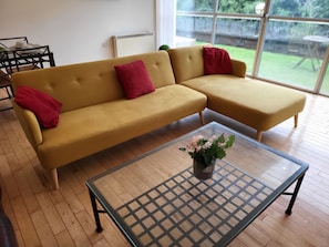 Apartment | Living area