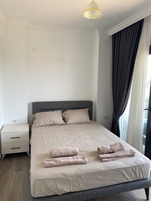 1 bedroom, free WiFi, bed sheets