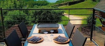 Loft Insolite Avec Jacuzzi Privatif et vue lac