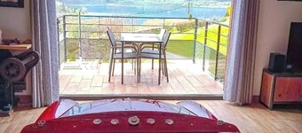 Loft Insolite Avec Jacuzzi Privatif et vue lac