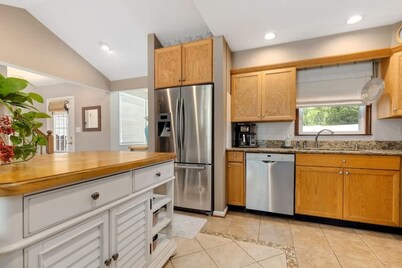 Edgewater/Mayo Gateaway w/ Hot Tub