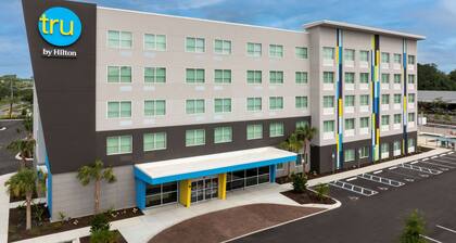 Tru by Hilton Jacksonville Airport I-95