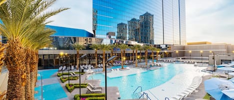 Seasonal outdoor pool, pool cabanas (surcharge), pool umbrellas