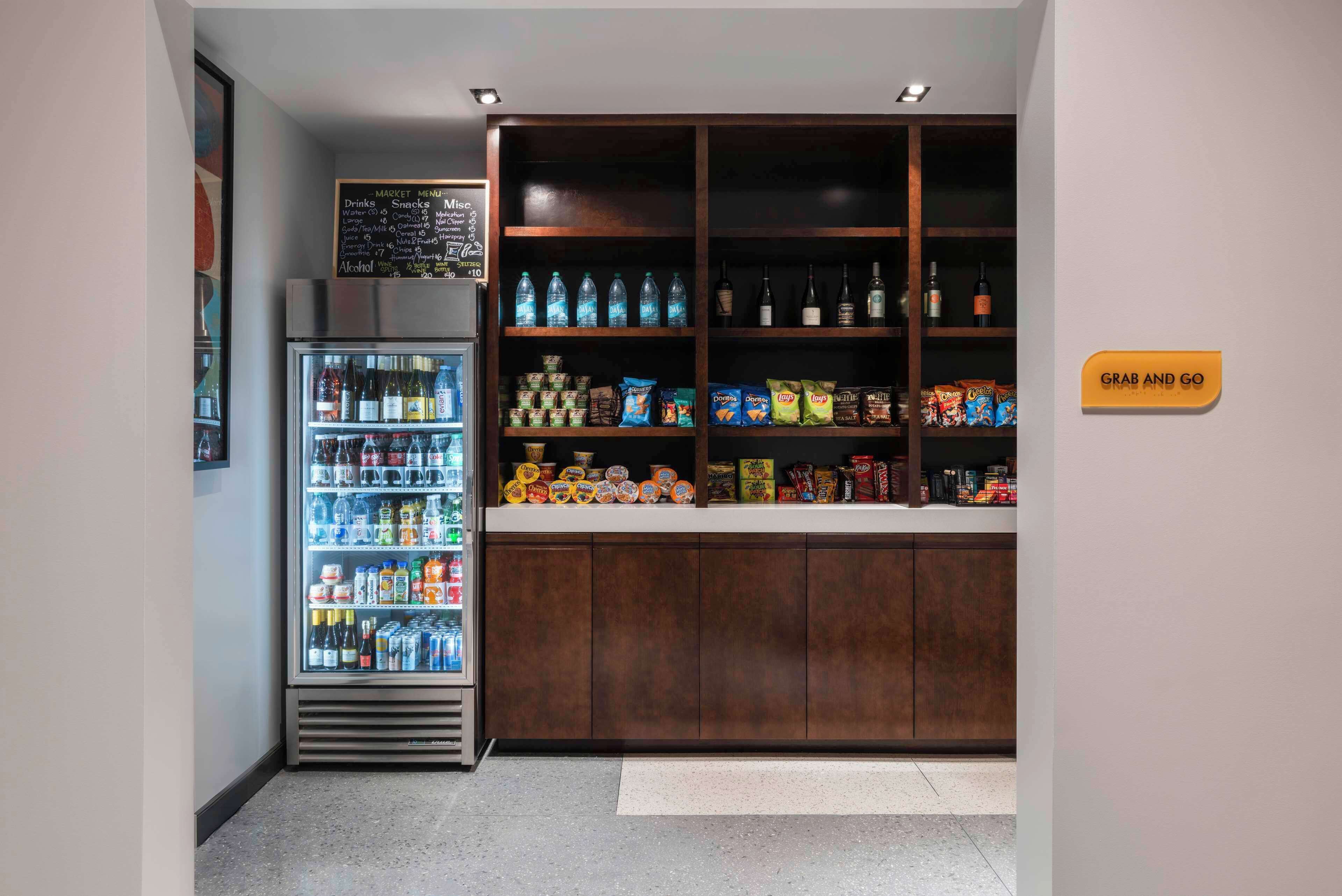 Snack bar