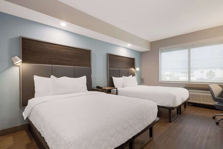 Tru By Hilton Destin - Image 9